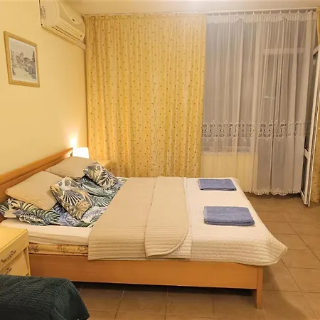 Aquamarin B - Sloneczny Brzeg-nesebyr *