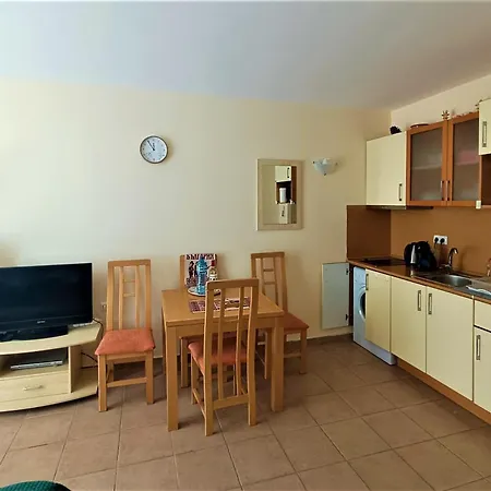 Aquamarin B - Sloneczny Brzeg-nesebyr Apartment
